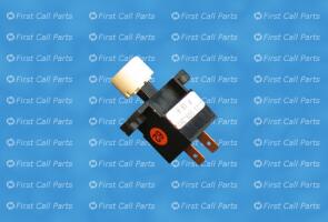 7111706. Click to expand image